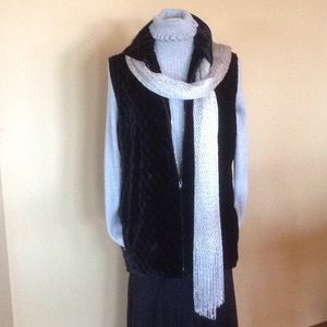 CHICO'S BLACK QUILTED VELVET VEST ZIPPER SIZE 1 SM